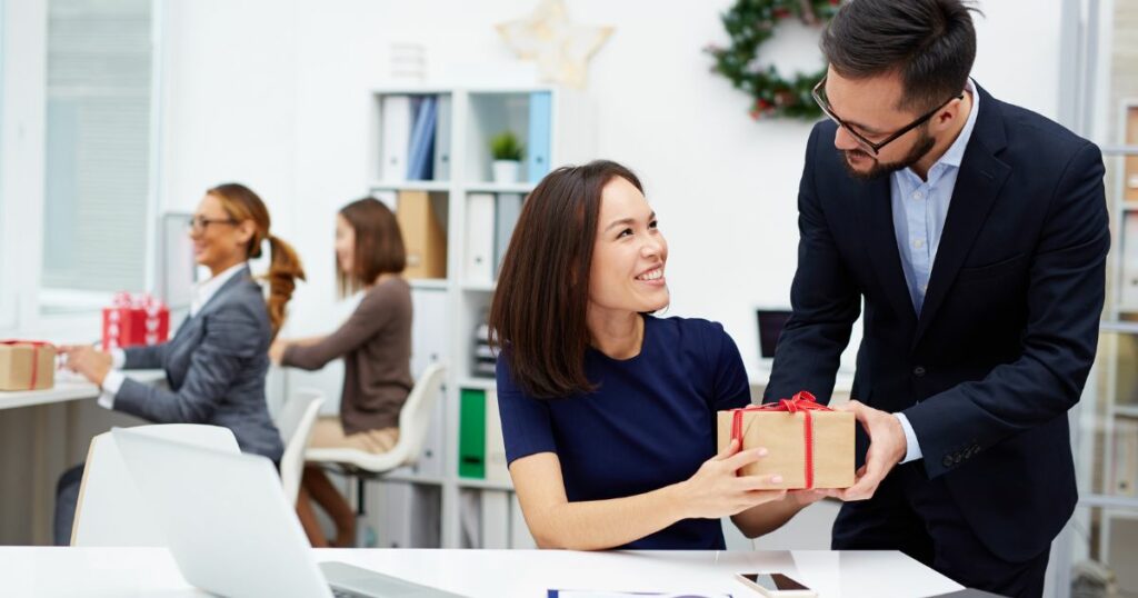 Unique Employee Appreciation Gifts That Spread More Holiday Cheer