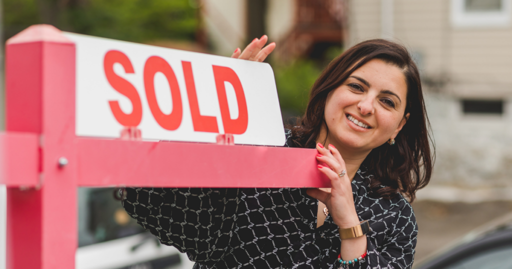 Gift your real estate clients with a TisBest Charity Gift Card as a thank you for their referrals or to congratulate them on the purchase or sale of their home.